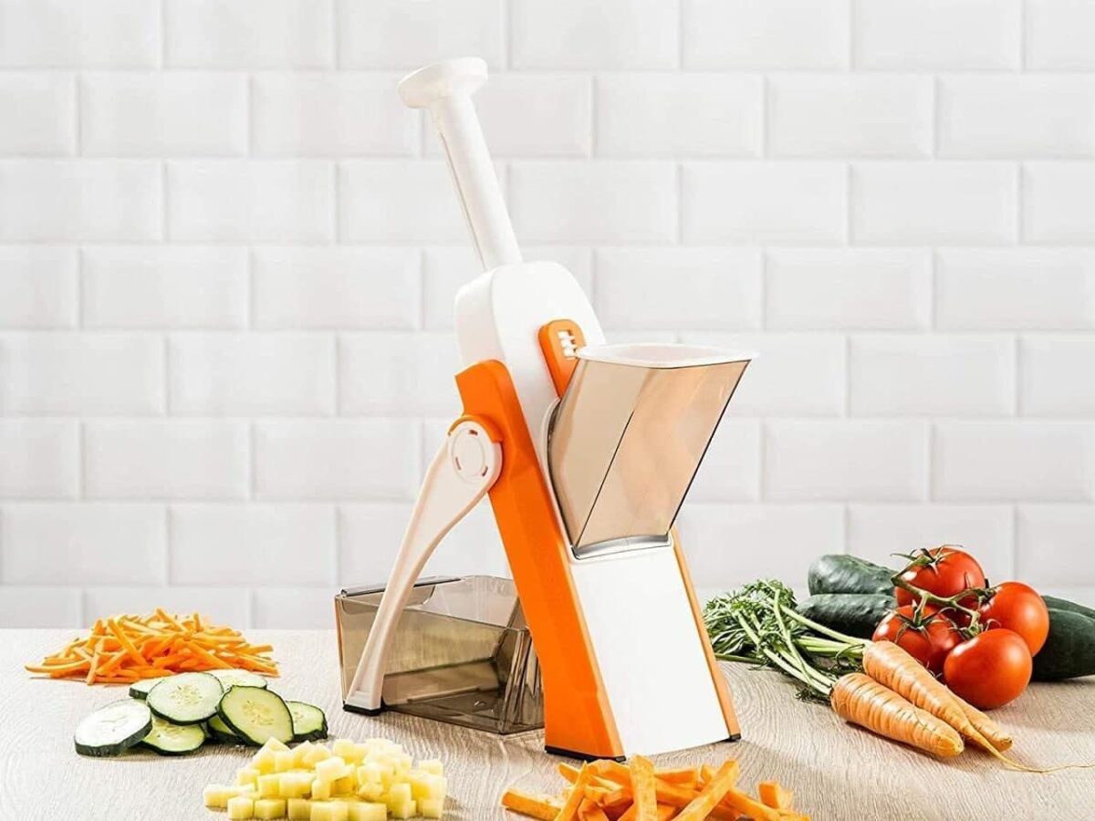 Stainless Steel Adjustable Slicer with Spring Slicer Safety Holder Ideal Mandoline for Multipurpose Vegetable Cutter Grater Ideal for Potato, Onion, Carrots