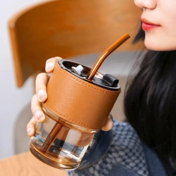 lass Sipper with Lid and Straw 400 ml,Cold Coffee Glass Tumbler with with Leakproof Resuable Straw & Leather Grip Cover Glass Jar Tea Milk Mug Cup Bottle Sillicone.